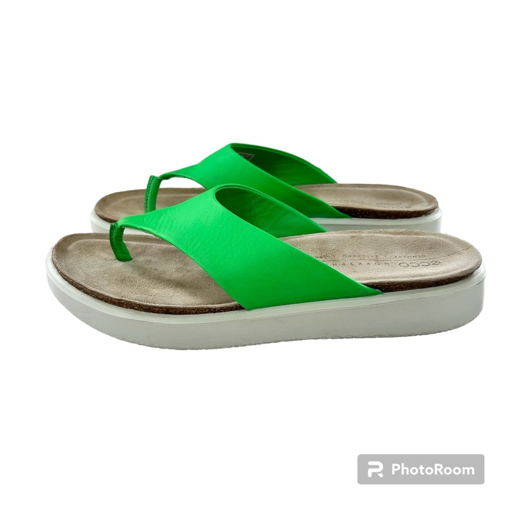 ECCO Corkshpere Toucan Neon Green Leather Thong Sandals 9